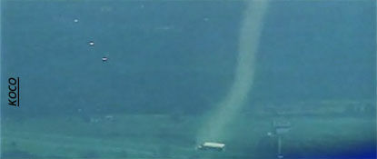 Video: Twister Destroys Truck