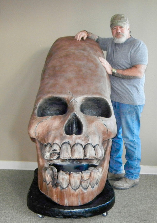 “Revealing the Astonishing Truth Behind the Worldwide Enigma of 12-Foot-Tall ‘Giant Strange Skulls”