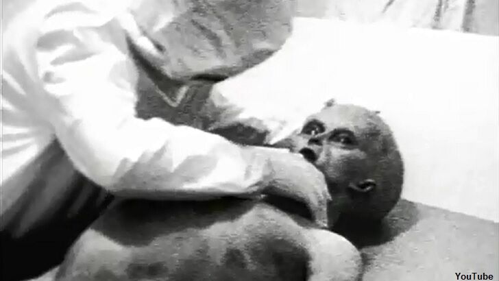 Odd 'Alien Autopsy' Feud Erupts