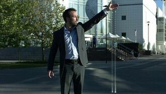 Video: Slinky 'Defies' Gravity