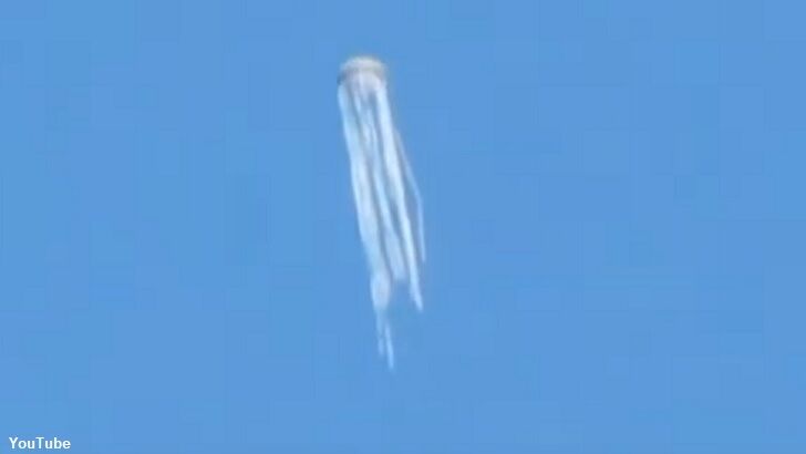 Watch: Odd UFO Filmed in Brazil