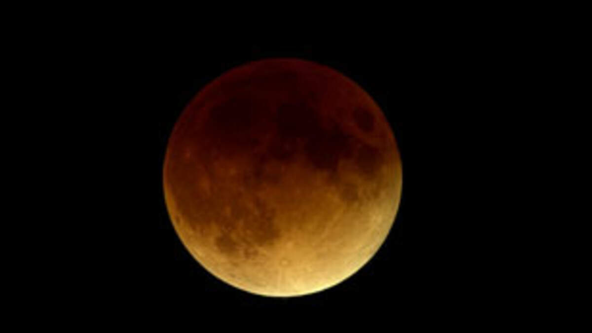 Rare Lunar Eclipse Coast to Coast AM