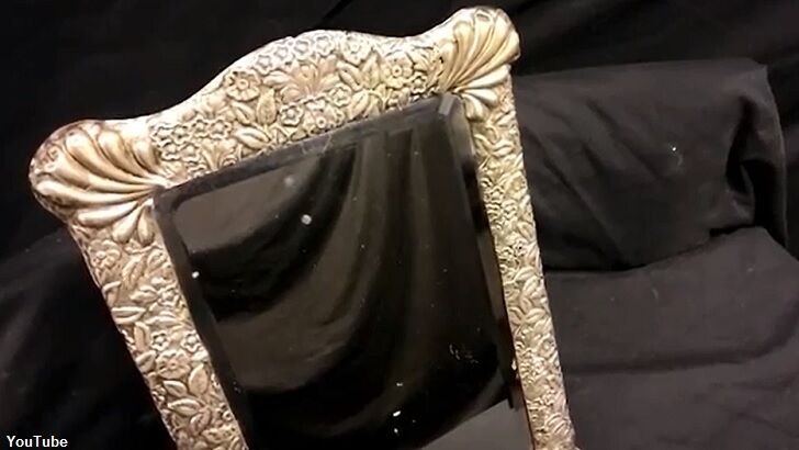 Video: Titanic Captain's 'Haunted' Mirror Up for Auction