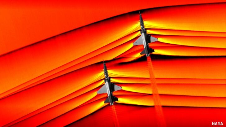 NASA Releases Amazing Images of Interacting Supersonic Shockwaves