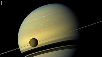 Stunning Color Images of Saturn