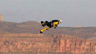 'JetMan' Flies Over Grand Canyon