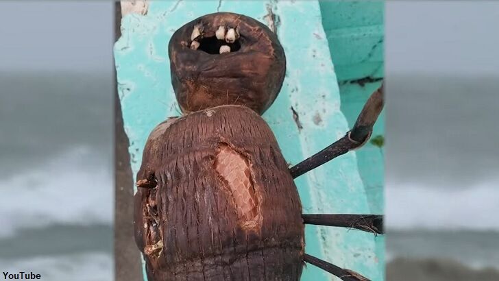 Video: Nightmarish Doll Found in Florida