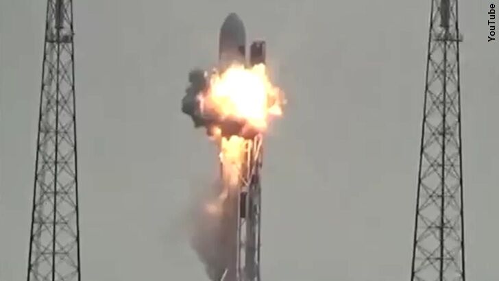 SpaceX Stumped by Mysterious Rocket Explosion