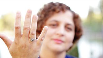 Woman grows back severed finger tip