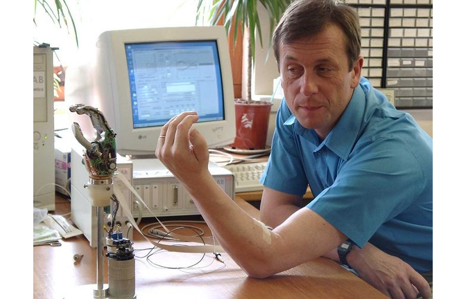 Kevin Warwick Images
