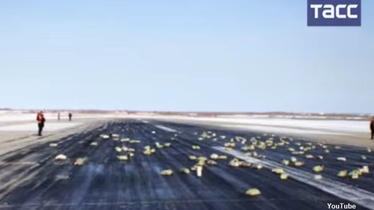 Three Tons of Gold Bars Fall From Russian Cargo Plane