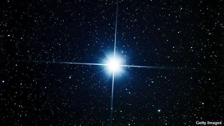 Bizarre Dimming Star Stumps Scientists