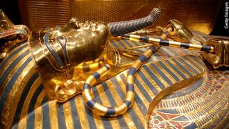 Hidden Tut Chamber Reportedly "Full of Treasures"