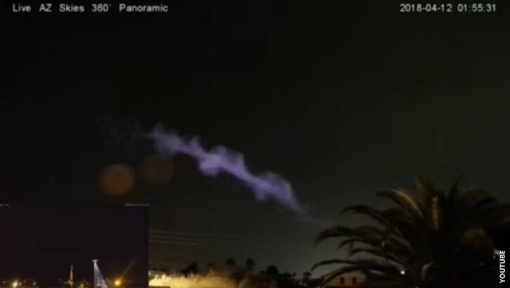 Video: UFOS & Strange Purple Beams Over AZ