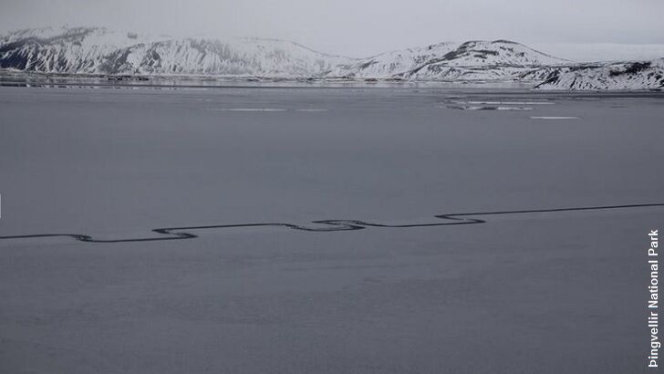 Strange Pattern on Icelandic Lake Stumps Locals
