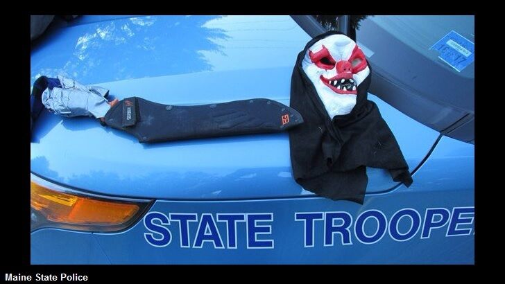 Cops in Maine Arrest Creepy Clown Wielding a Machete!