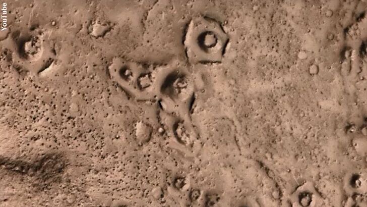 Video: Ancient City Found on Mars?