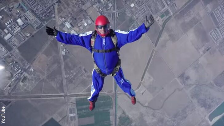 Daredevil Skydiver to Jump Without a Parachute