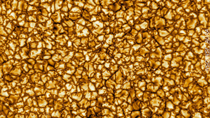 Photo Captures Sun in Incredible Detail