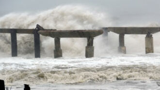 Superstorm Hits Northeast