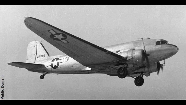 Multiple Witnesses Report 'Ghost Plane' Sighting in England