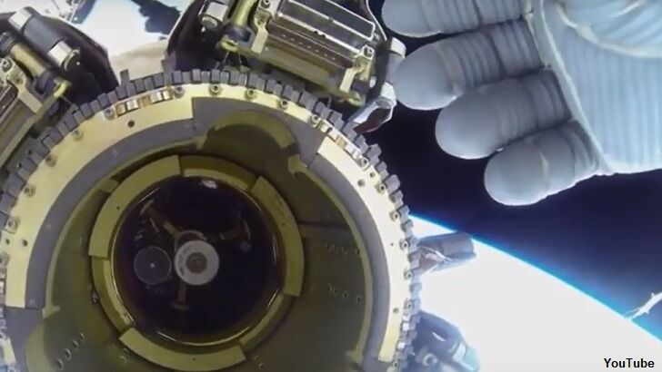 Video: Astronaut Hides UFO on ISS Live Stream?