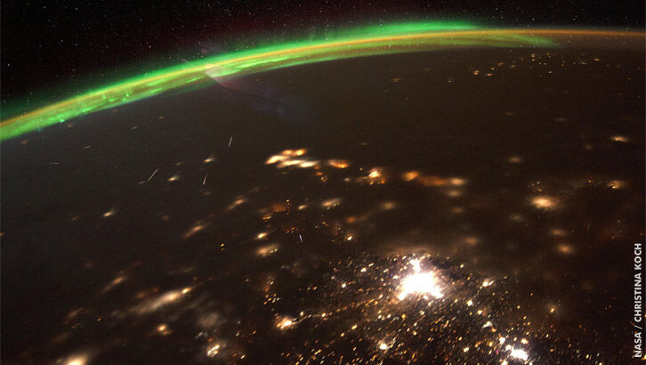 Astronaut Snaps Stunning Meteor Shower Photo