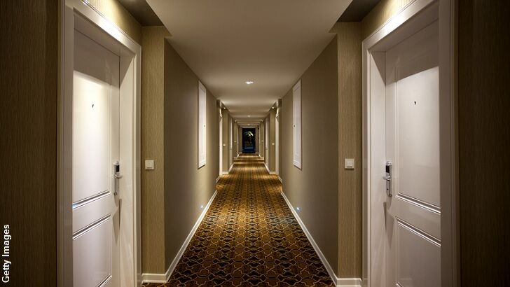 MLB Player Has Ghost Encounter at Haunted Hotel