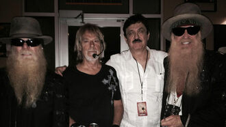 C2C Digicam: George & ZZ Top