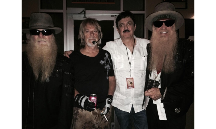 C2C Digicam: George & ZZ Top