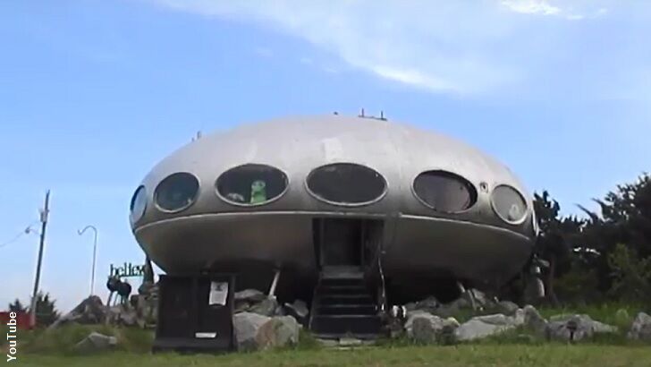 Video: Abandoned "UFO" Village