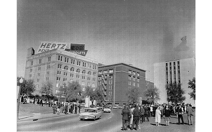 UFO in Dealey Plaza?