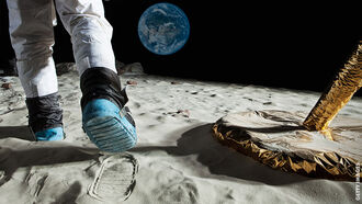 Apollo 11 Mission / Paranormal Debunkers