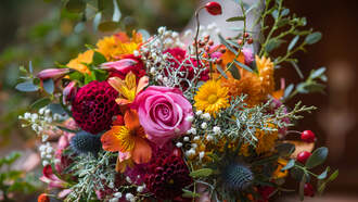 Pop-up Flower Shop In Dallas Gives Back To Moms In Recovery