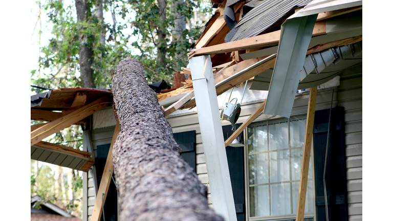 Hurricane Katrina Damage 01