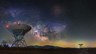 Searching for Aliens / Area 51 Portal