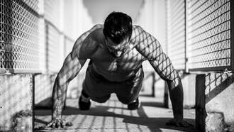 Florida Man Breaks World Record For Doing 3,264 Push-ups In 1 Hour
