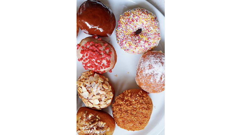 Homemade Krispy Kreme Style Doughnuts