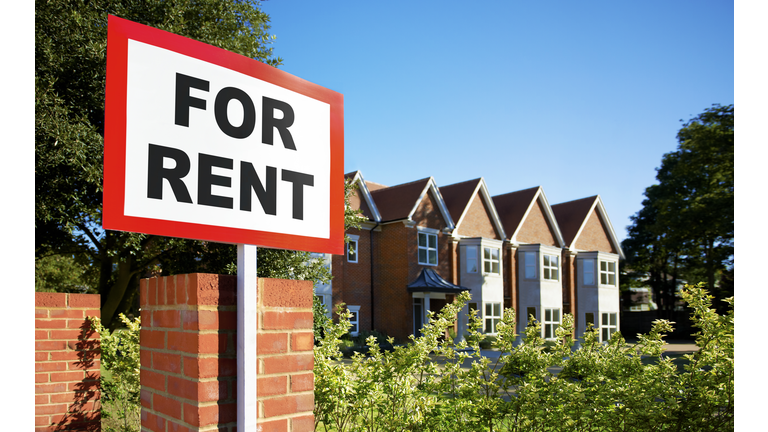 House/flat for rent sign