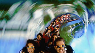 Couple Saves Girl After Her Seat Belt Fails On Roller Coaster