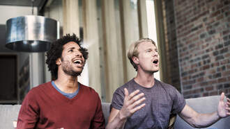 22% of men say THIS is their favorite thing to eat while watching sports