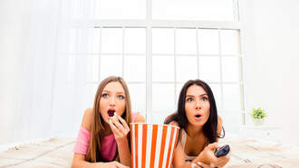 Stevedastoner Got The World Going Crazy