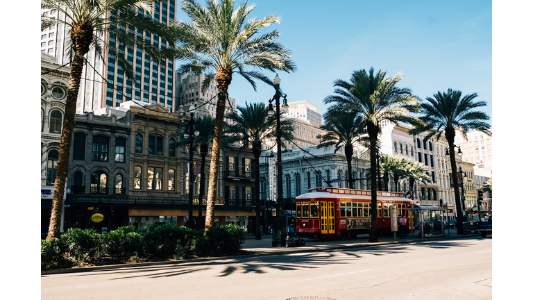 Busy street life in downtown New Orleans