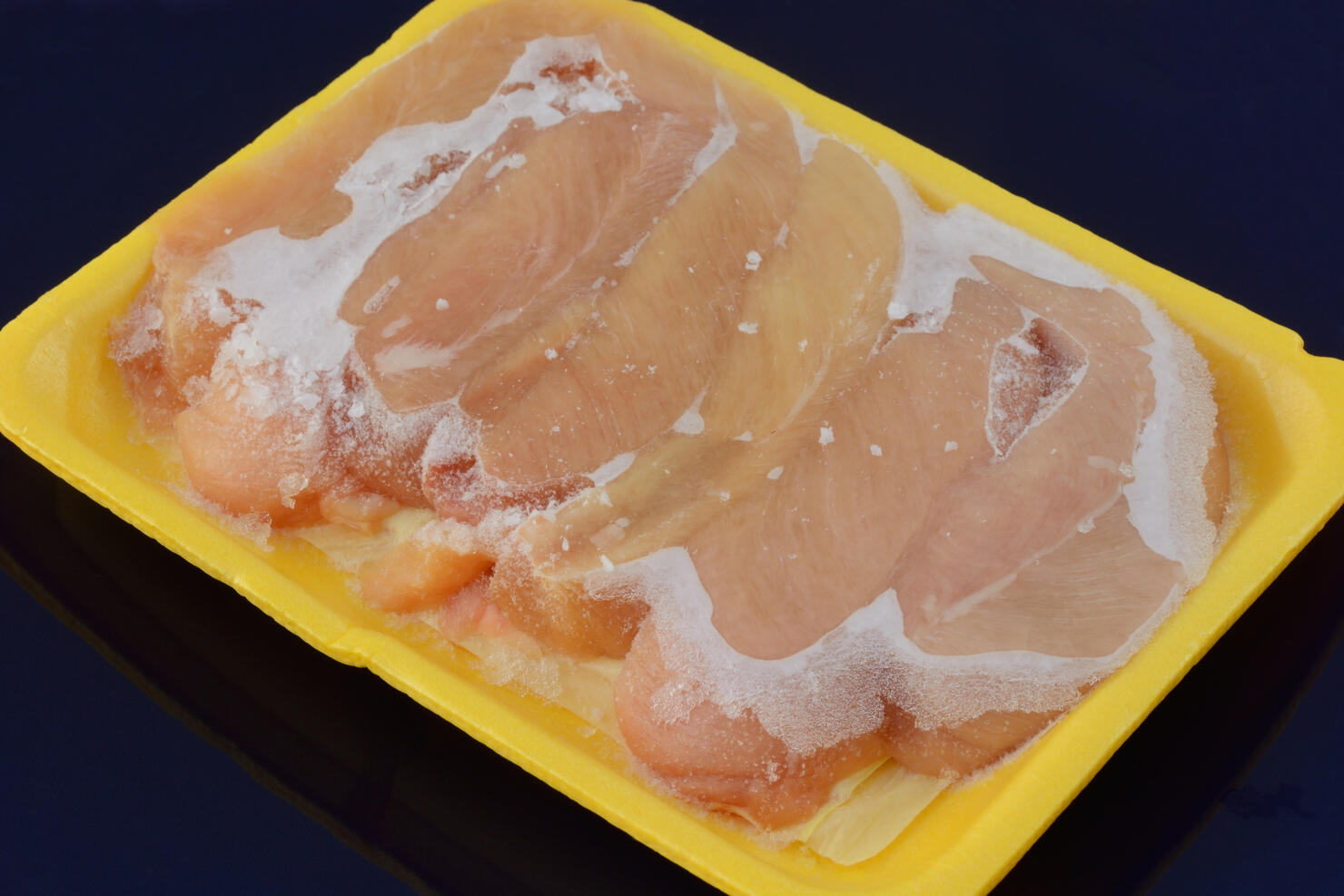 Frozen chicken meat