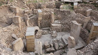 Archons & Mount Shasta / Gobekli Tepe