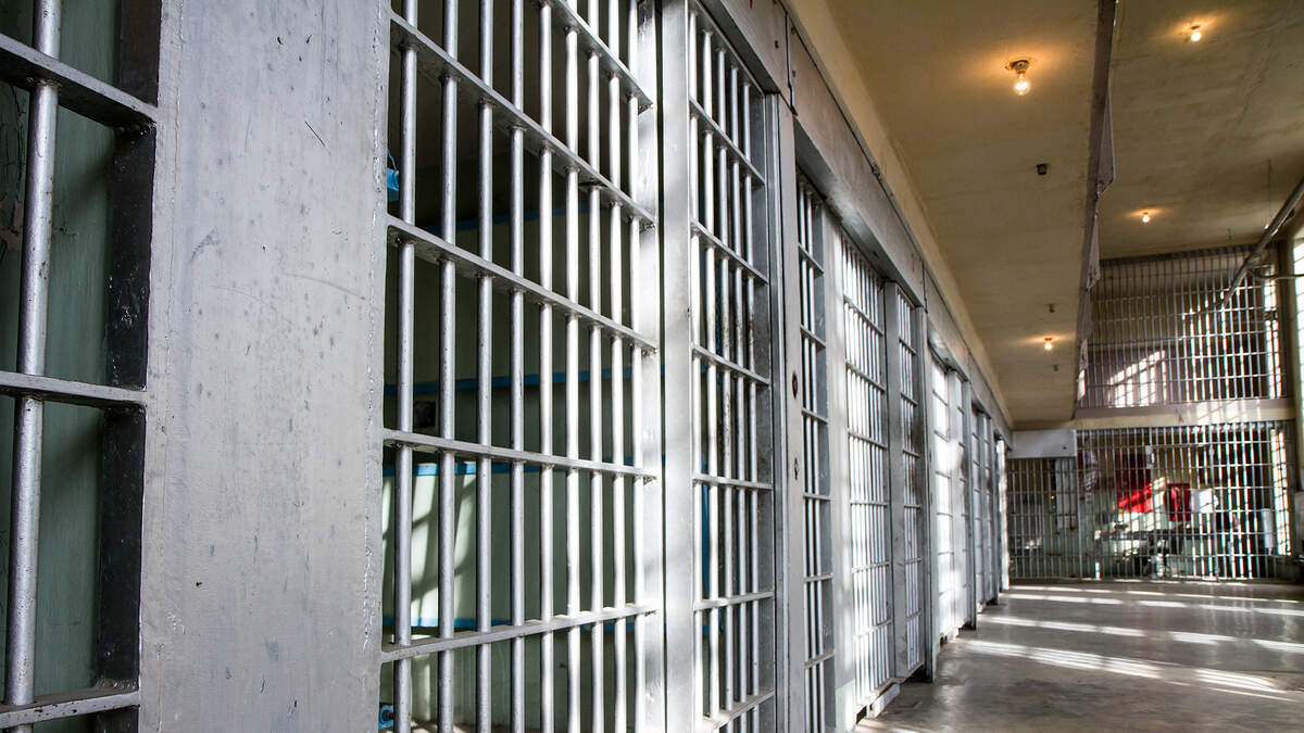 New California Bill Could Allow Felons To Vote From Prison