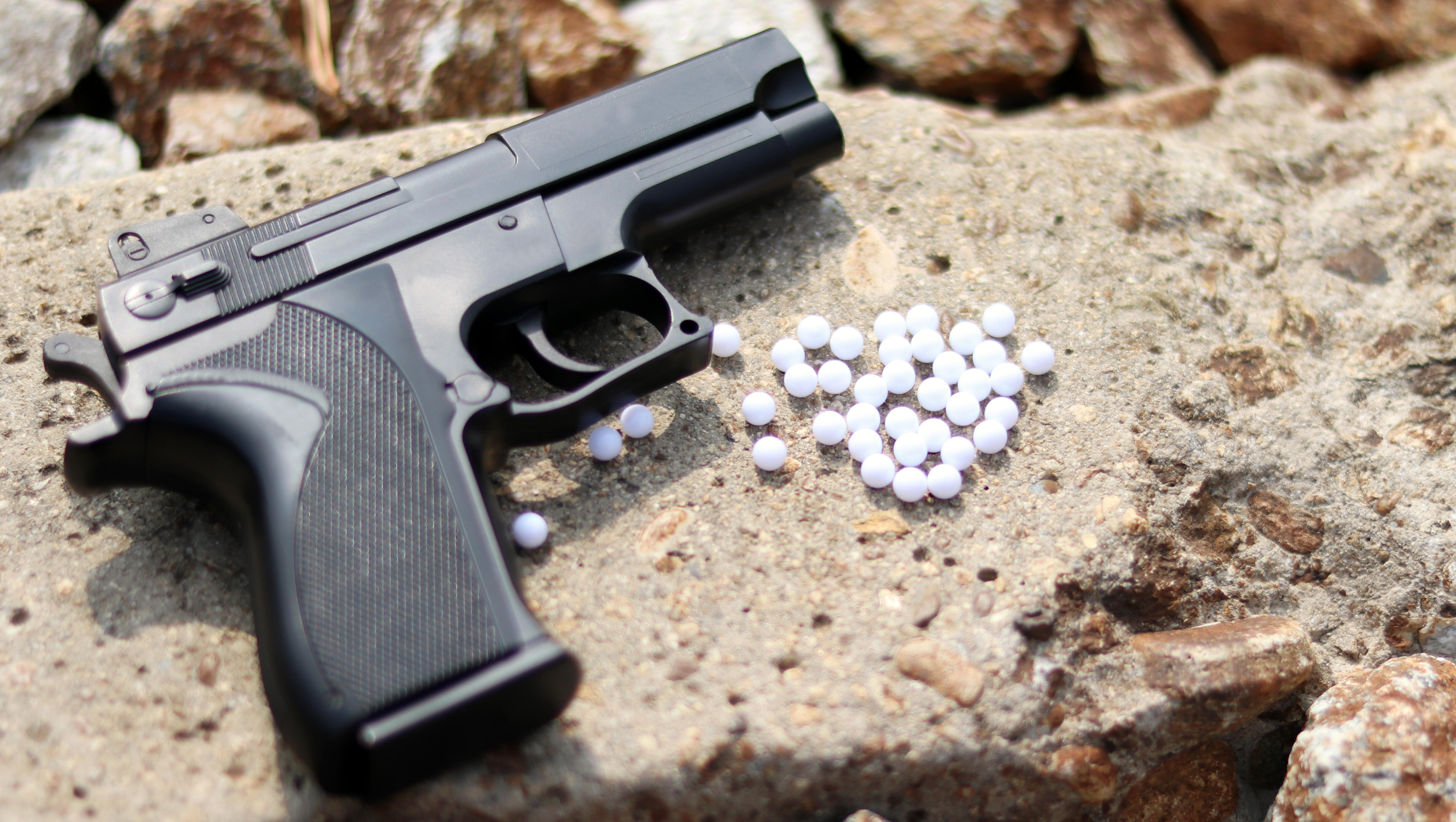 Taco Bell Jobseeker Arrested for Flashing BB Gun