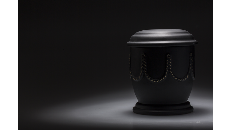 funeral mourning urn, for obituary