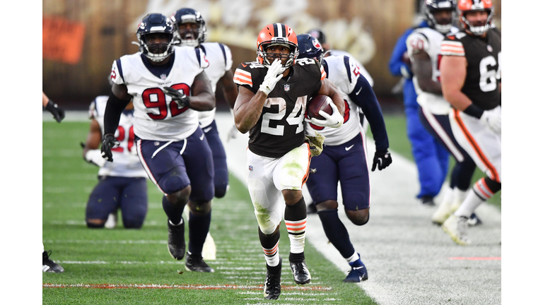 Houston Texans v Cleveland Browns