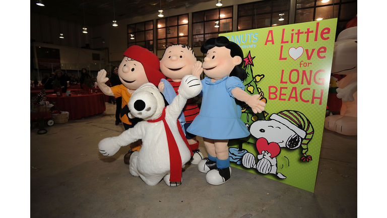Snoopy Brings A Little Love To Long Beach